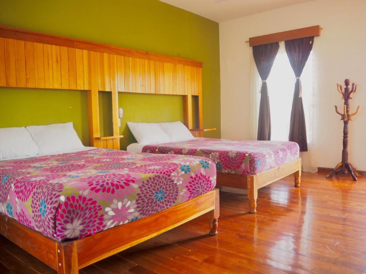 Hotel Maya Balam Xpujil Zewnętrze zdjęcie